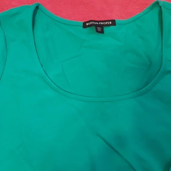 3/4 sleeve tee - Picture 2 of 2